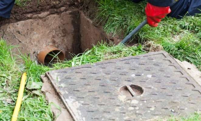 #emergency sewer cleaning #drain cleaning service near me #hydro jetting near me #clogged main line #sewer backup emergency #emergency drain cleaning #root removal from sewer line